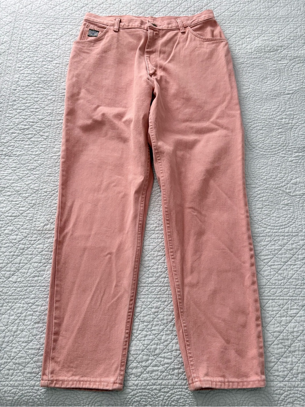 Vintage 80’s Wrangler high waist jeans. Size 32.